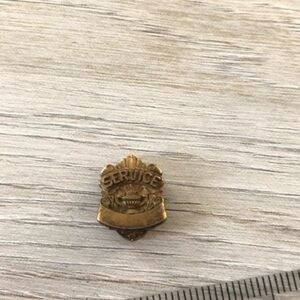 Vintage Service pin